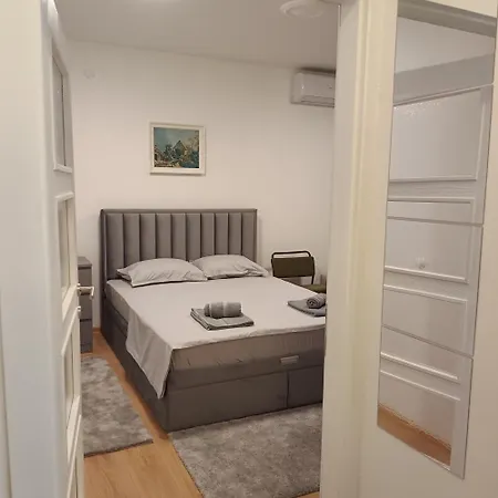 Apartment Sarina Garsonjera Aranđelovac