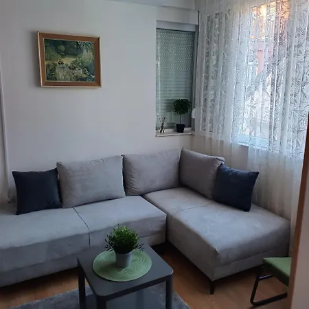 דירה Sarina Garsonjera *