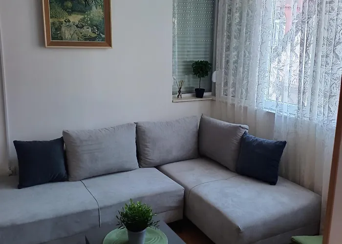 דירה Sarina Garsonjera *